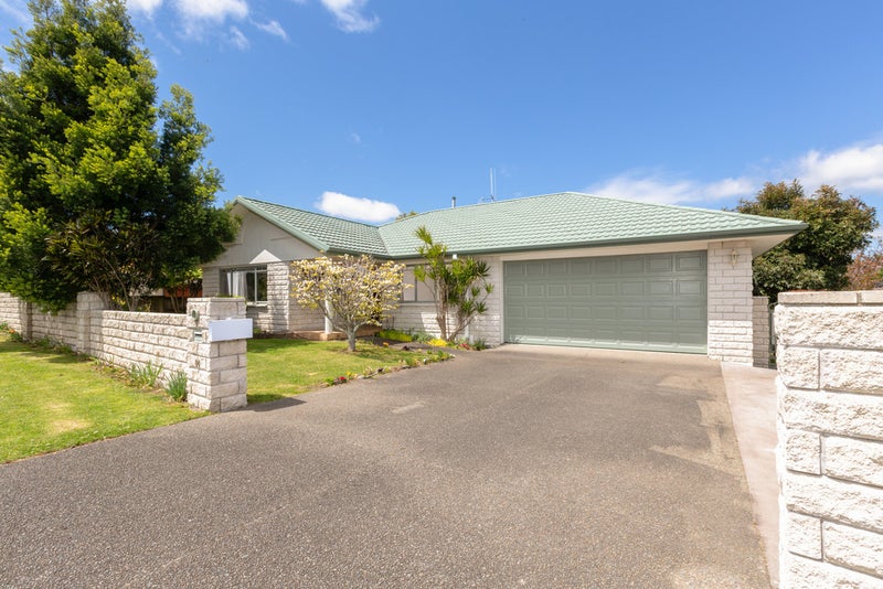 84 Bethlehem Heights, Bethlehem, Tauranga - Carousel 1