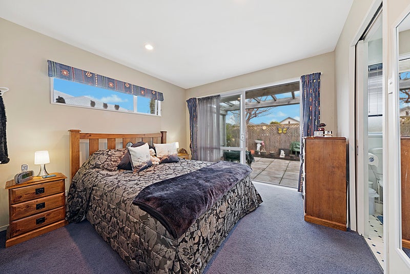 51 Beechwood Drive, Northwood, Christchurch - Carousel 1