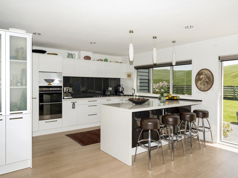 74 Hamilton Drive, Wainui, Gisborne - Carousel 2