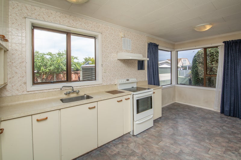 50 Dunstan Crescent, Hornby, Christchurch - Carousel 2