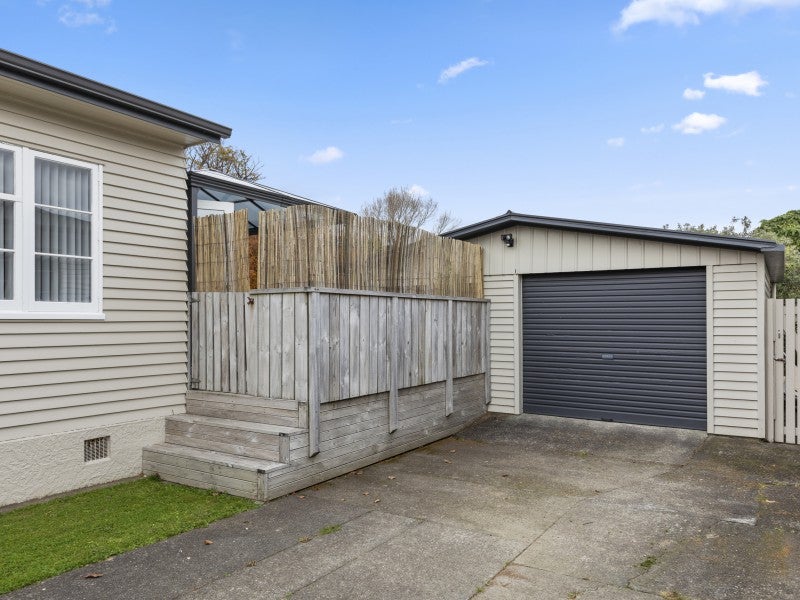 42 Lincoln Avenue, Epuni, Lower Hutt - Carousel 20