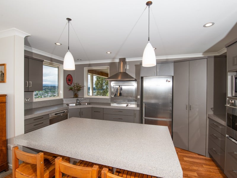 9 Hawkdun Place, Bridge Hill, Alexandra - Carousel 2