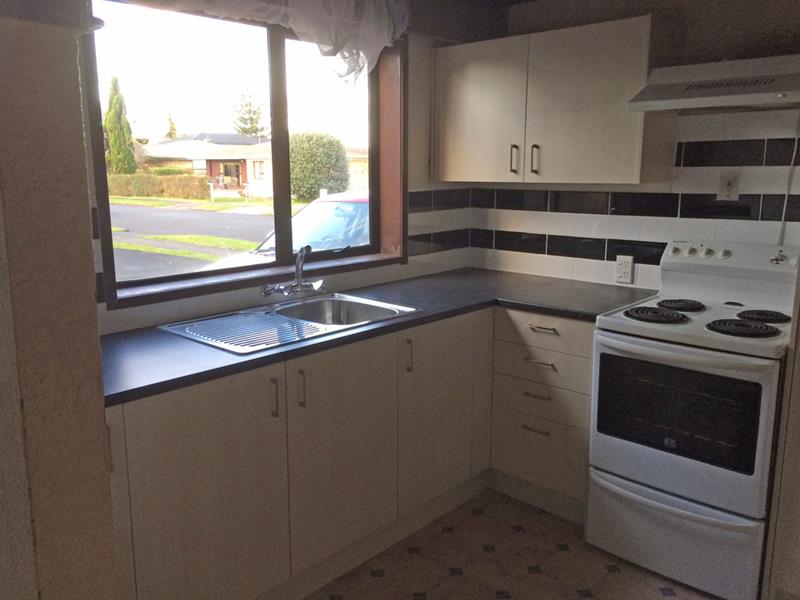 1/6 Alexander Avenue, Papatoetoe, Auckland - Carousel 2
