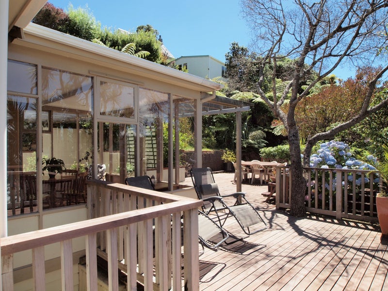 30A Singers Road, Korokoro, Lower Hutt - Carousel 20