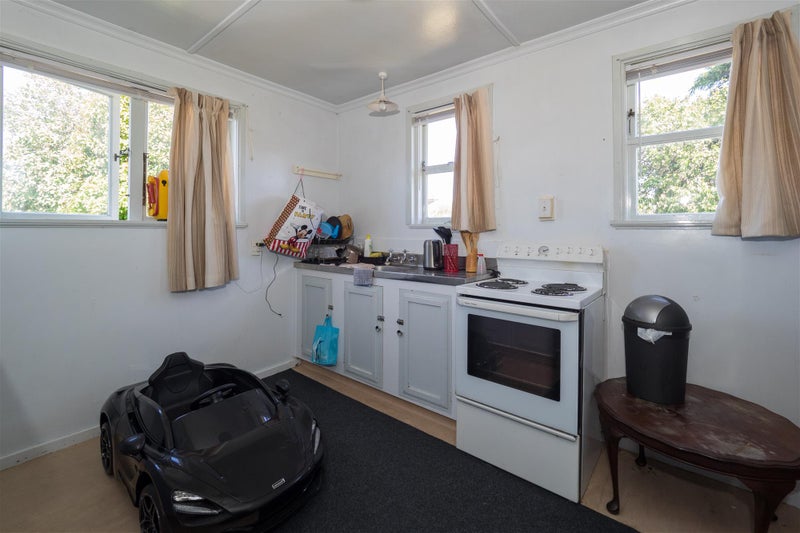7 Beatty Crescent, Hampstead, Ashburton - Carousel 2