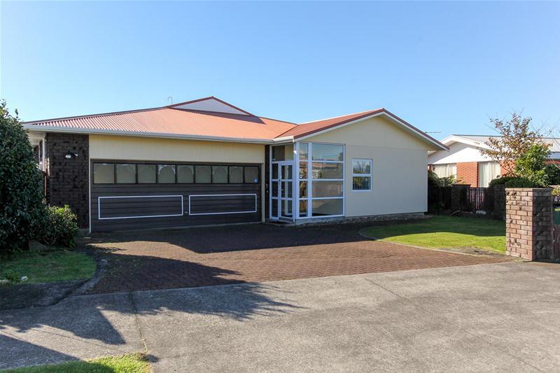 43 Crownhill Street, Spotswood, New Plymouth - Carousel 2