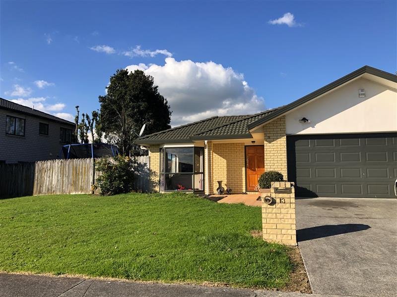 13 Quattro Avenue, Flat Bush, Auckland - Carousel 1