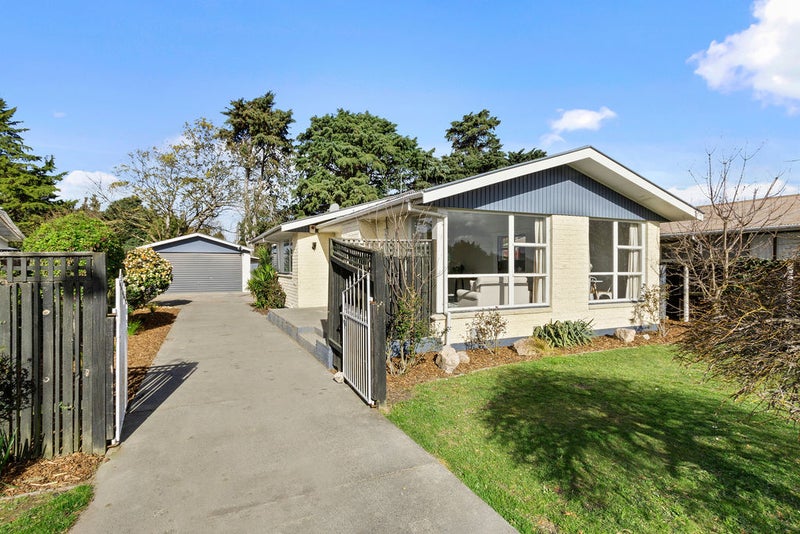 16 Waratah Street, Avondale, Christchurch - Carousel 1