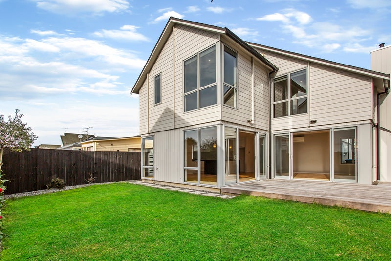45A Tawera Road, Greenlane, Auckland - Carousel 1