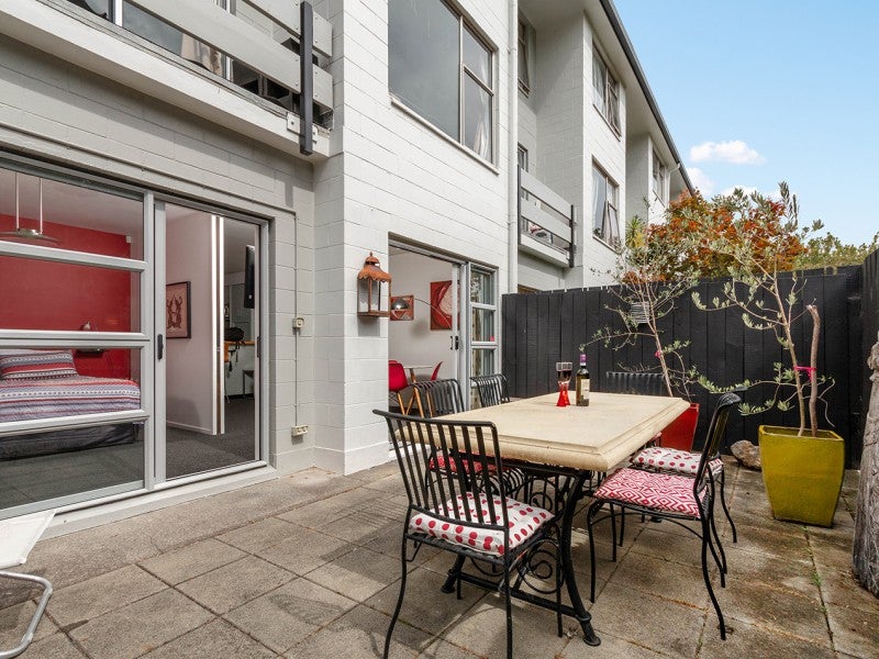 1/14 Hayden Street, Freemans Bay, Auckland - Carousel 1