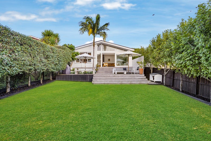 15 Old Mill Road, Grey Lynn, Auckland - Carousel 1