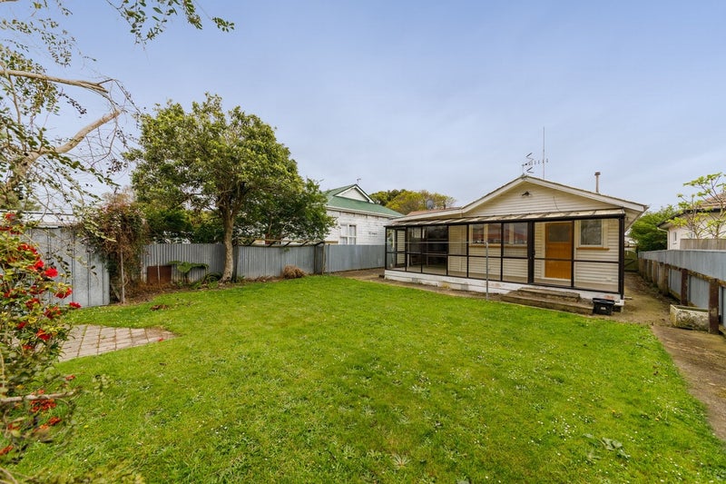 166 Park Road, West End, Palmerston North - Carousel 23