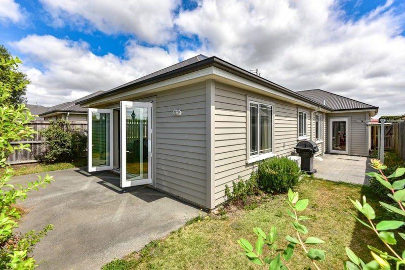 14A Date Crescent, Aidanfield, Christchurch - Carousel 1