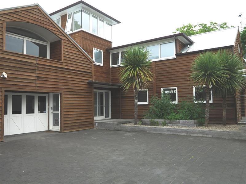 51 Queen Street, Otahuhu, Auckland - Carousel 1