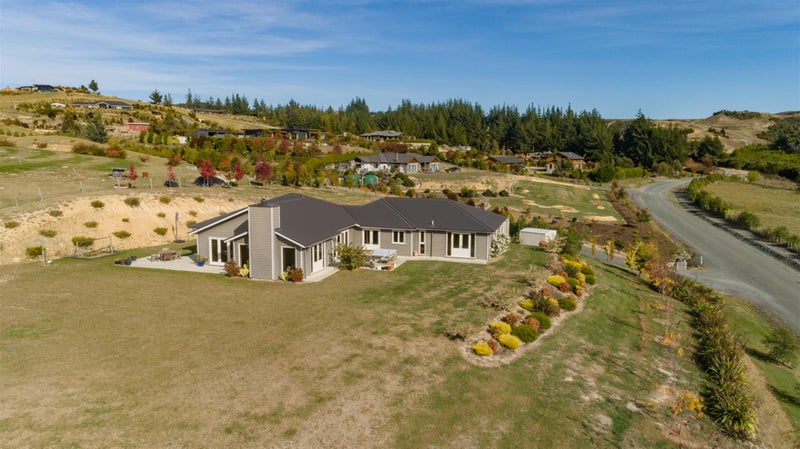 147 Stringer Road, Redwood Valley, Richmond - Carousel 1