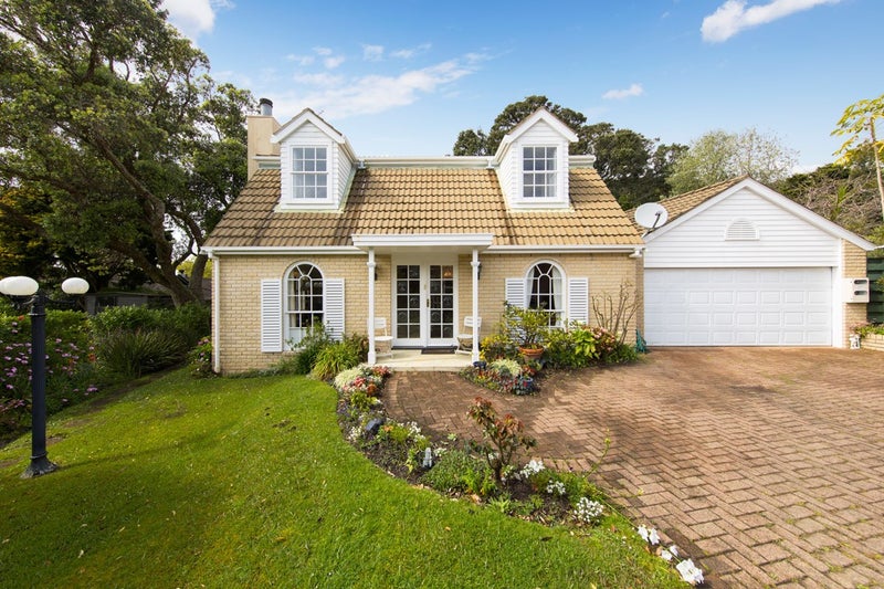 3A Worcester Road, Meadowbank, Auckland - Carousel 1