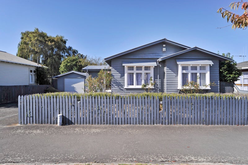 26 Chelwood Street, Takaro, Palmerston North - Carousel 1