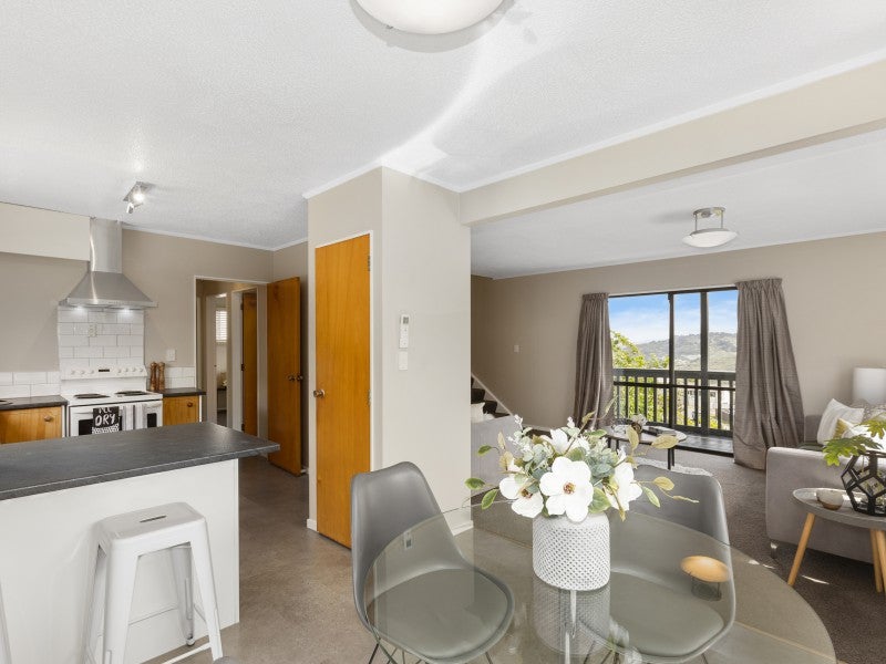 22A Outram Grove, Kelson, Lower Hutt - Carousel 2