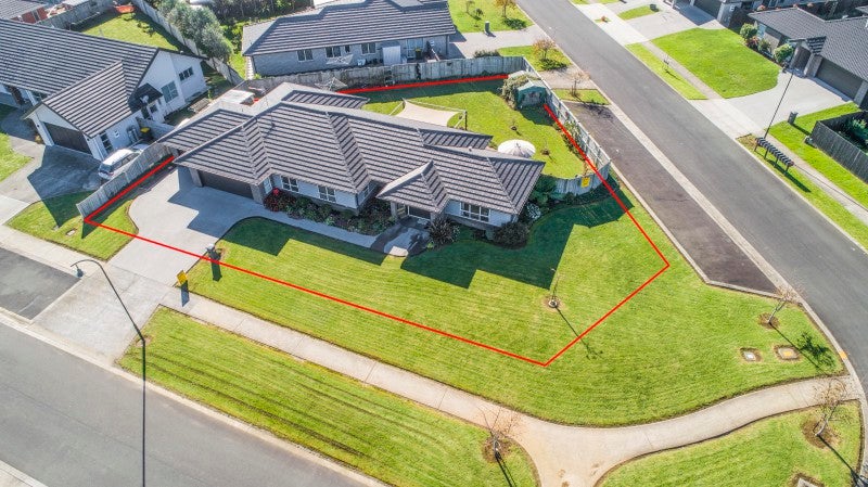 6 Searle Drive, Patumahoe, Pukekohe - Carousel 2