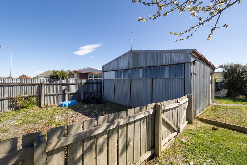 28 Wellington Street, Hampstead, Ashburton - Carousel 19