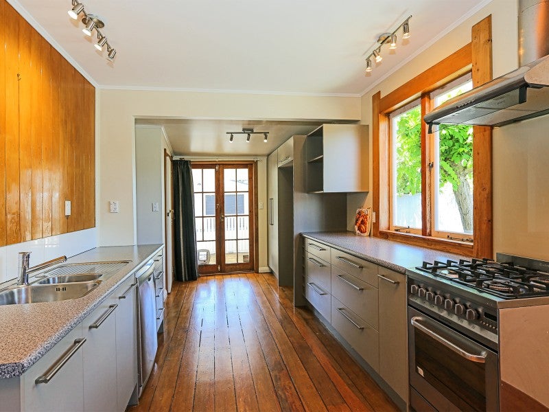 514 Fenwick Street, Mayfair, Hastings - Carousel 2