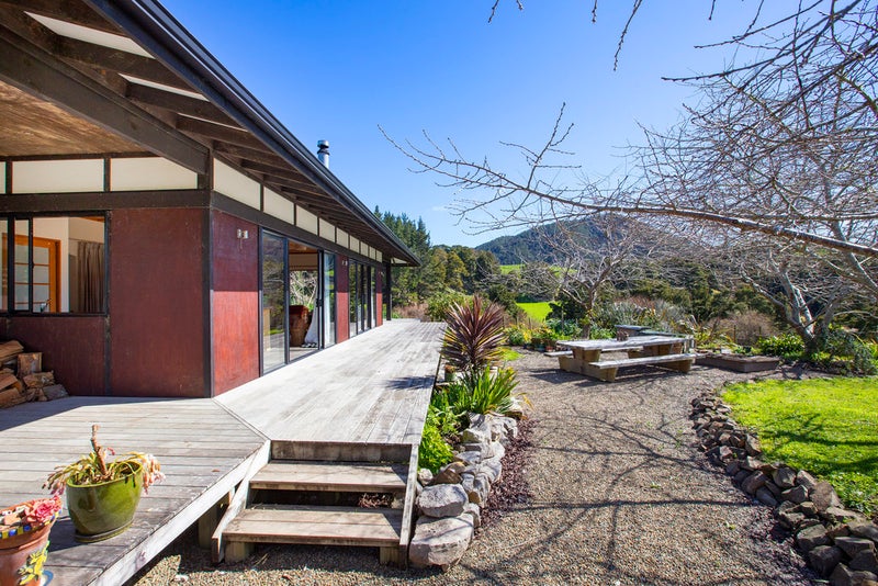 303 Gibbons Road, Kaiwaka, Kaiwaka - Carousel 1