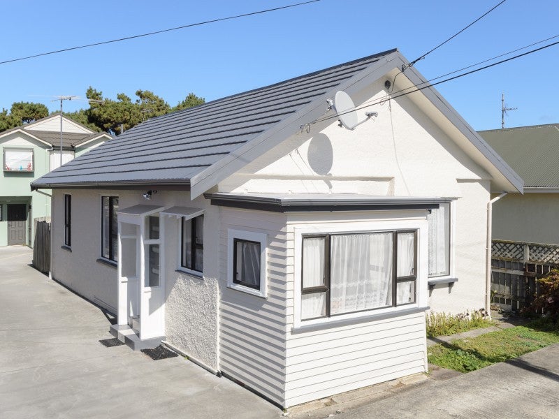 396 Broadway, Miramar, Wellington - Carousel 1