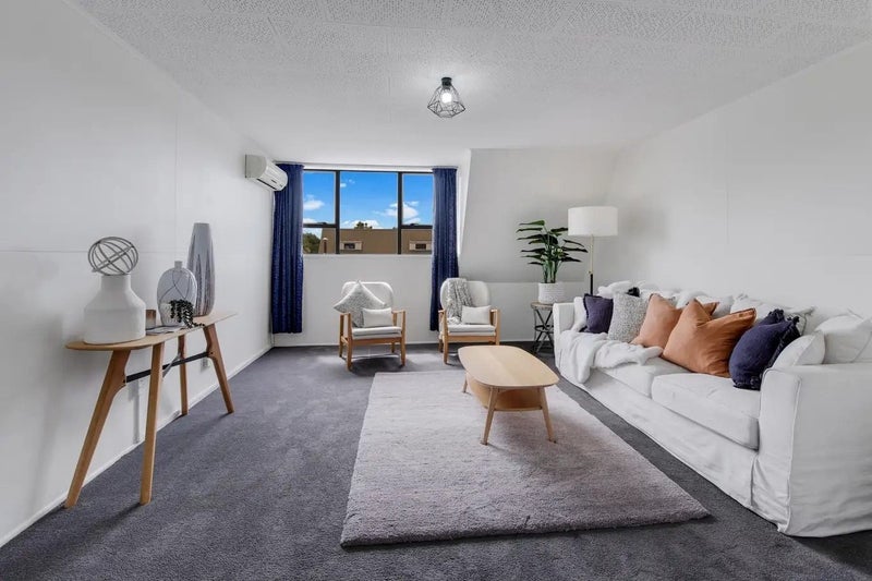 4/43 Brockworth Place, Riccarton, Christchurch - Carousel 1