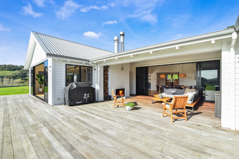 90 Tangiroimata Track, Pyes Pa, Tauranga - Carousel 1