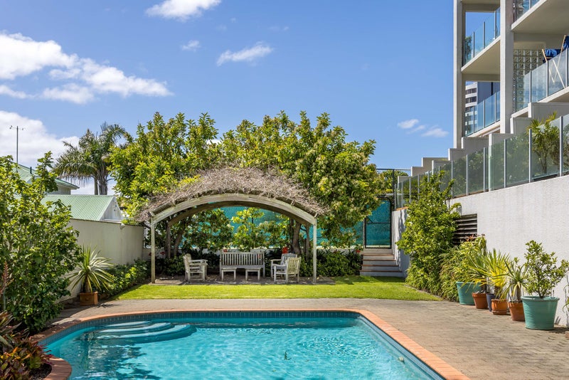 5/3 Hamilton Road, Herne Bay, Auckland - Carousel 20