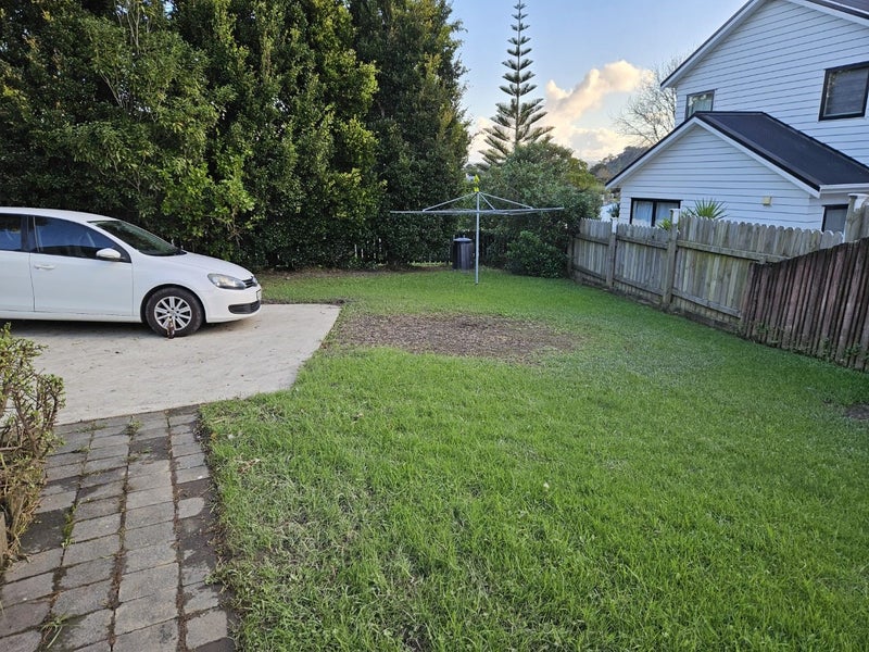 57 Bayview Road, Bayview, Auckland - Carousel 8