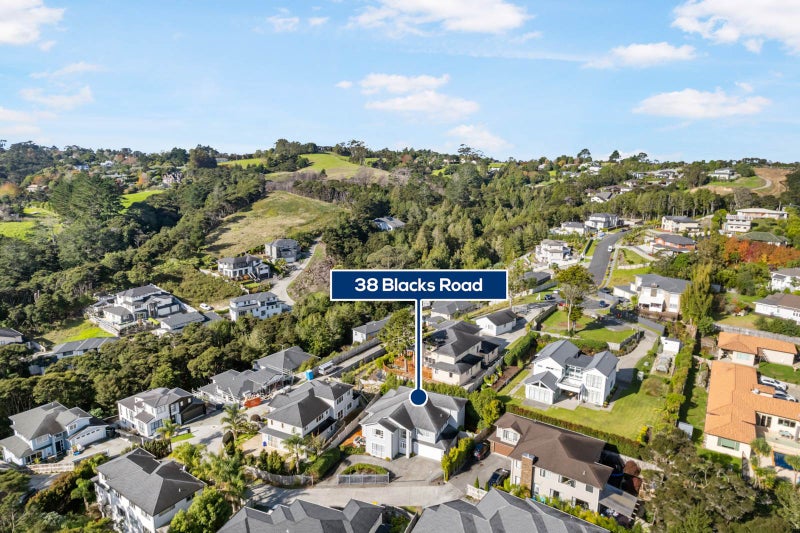 38 Blacks Road, Greenhithe, Auckland - Carousel 1