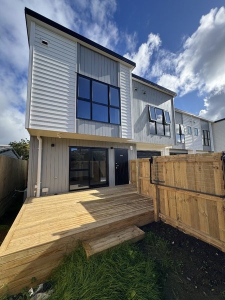 12 Hamlin Road, Mount Wellington, Auckland - Carousel 15