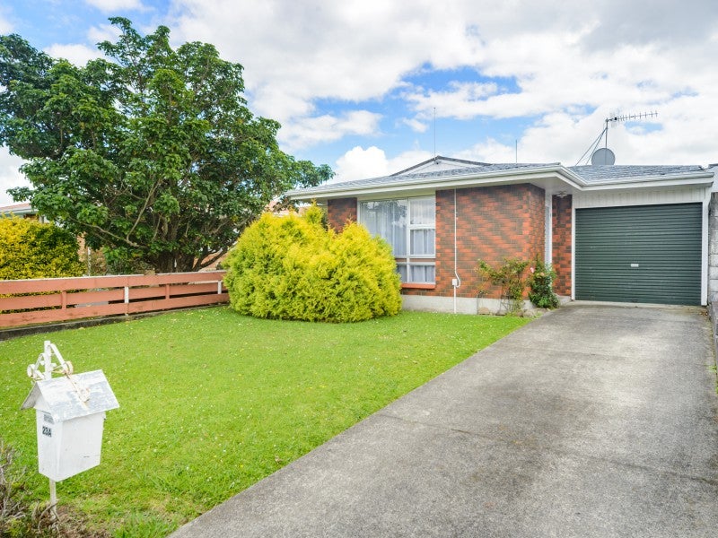 23A Henare Street, West End, Palmerston North - Carousel 1