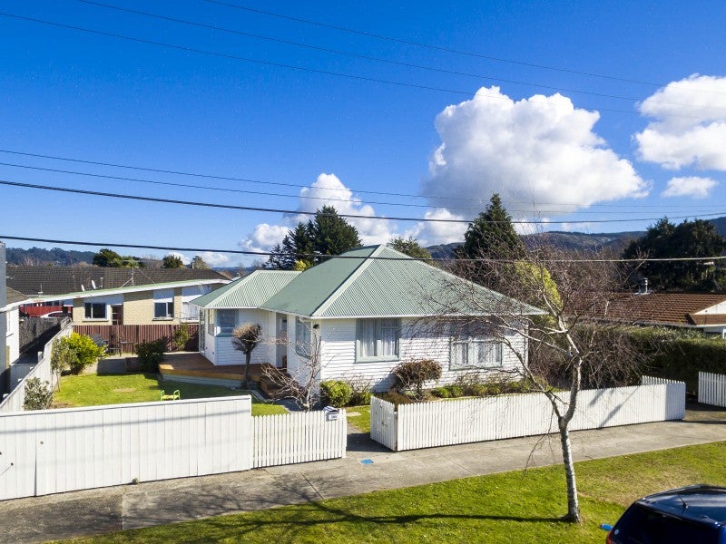 30A Ranfurly Street, Trentham, Upper Hutt - Carousel 2