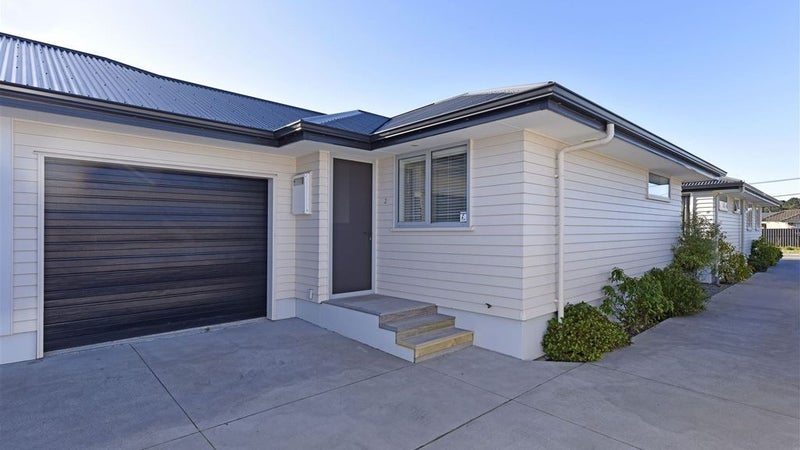 2/170 Palmers Road, New Brighton, Christchurch - Carousel 1