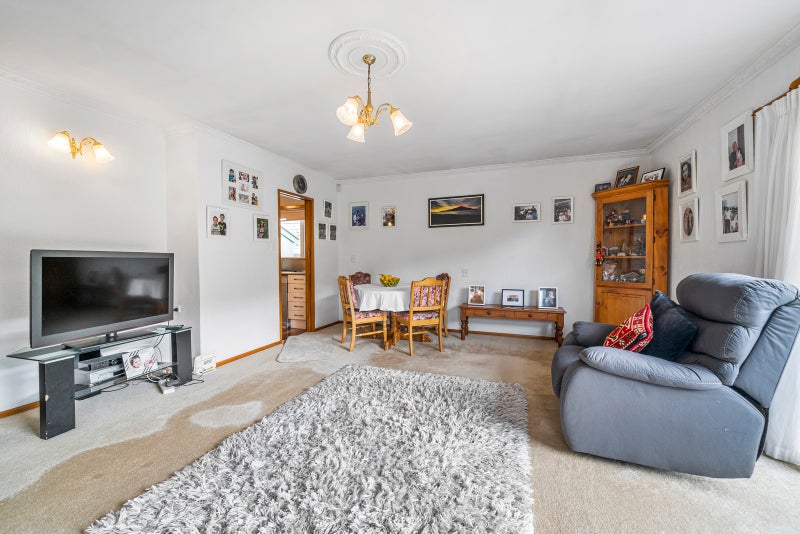 71 Hine Road, Wainuiomata, Lower Hutt - Carousel 2