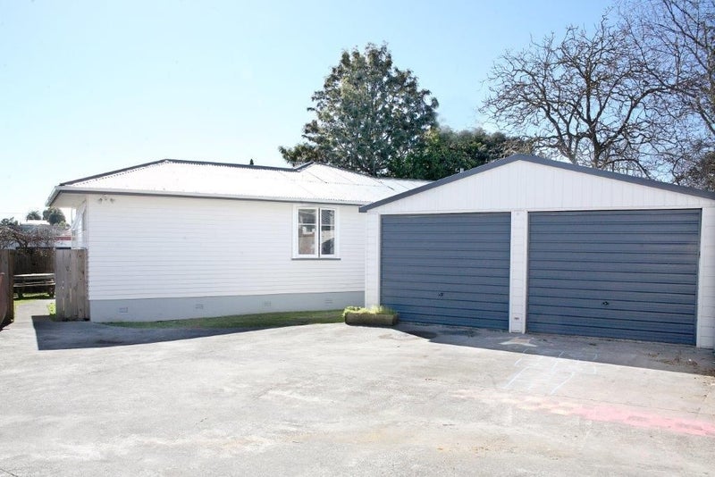 29 Clark Road, Pahurehure, Papakura - Carousel 2