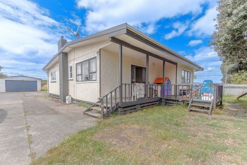 40 Thatcher Street, Castlecliff, Whanganui - Carousel 1