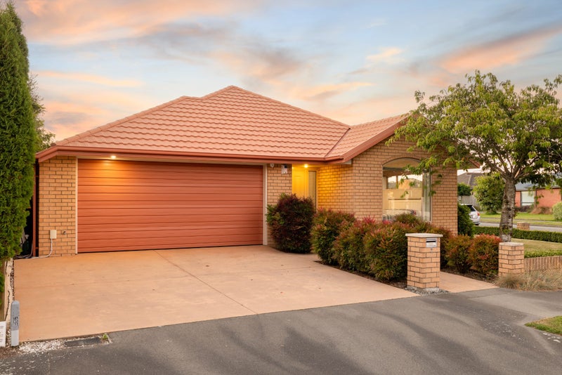 2 Cyclamen Place, Aidanfield, Christchurch - Carousel 24