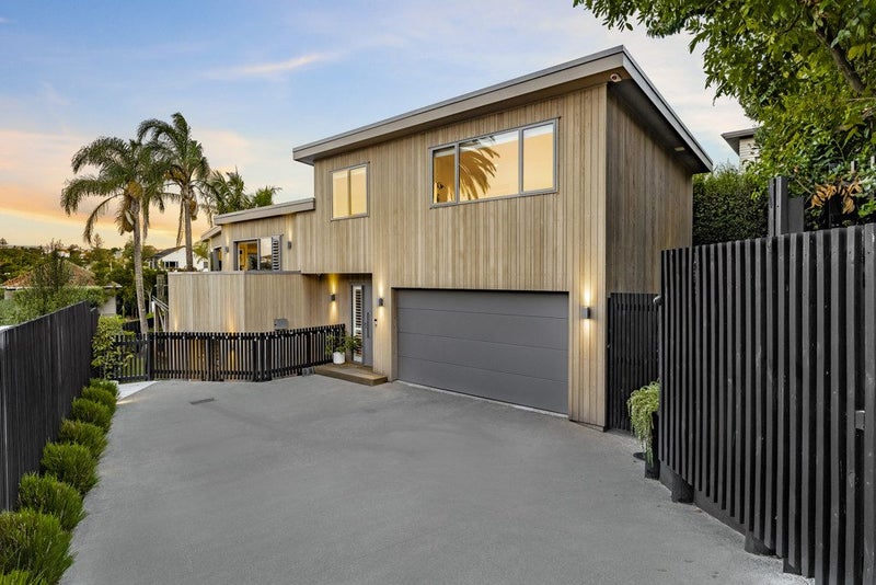 2/45 Kurahaupo Street, Orakei, Auckland - Carousel 1