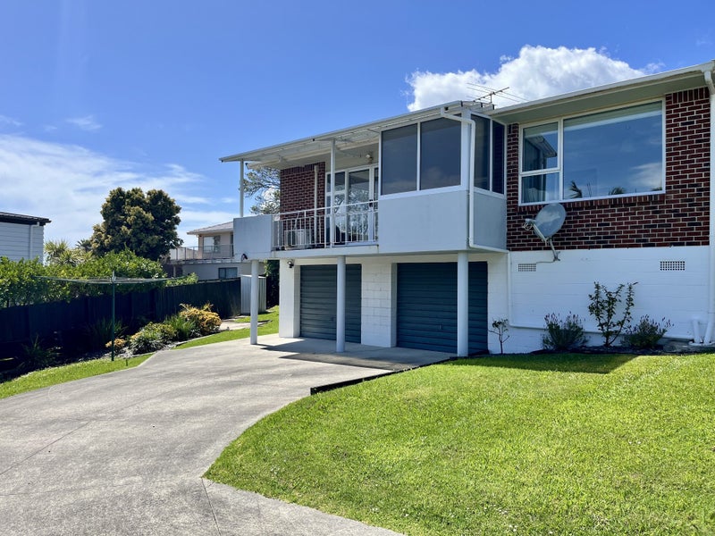 3/35 Rangitoto Terrace, Milford, Auckland - Carousel 1