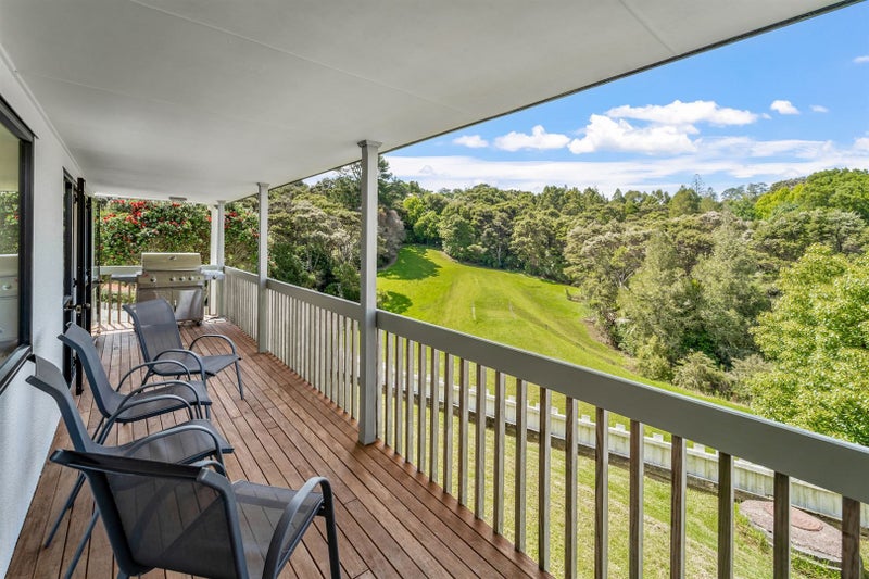 8 Emlyn Place, Torbay, Auckland - Carousel 1