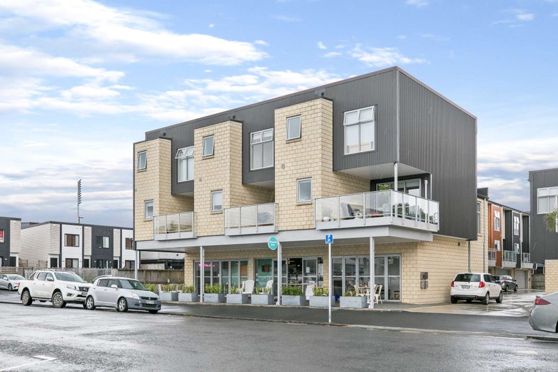 3/7 Vialou Street, Hamilton Central, Hamilton - Carousel 1