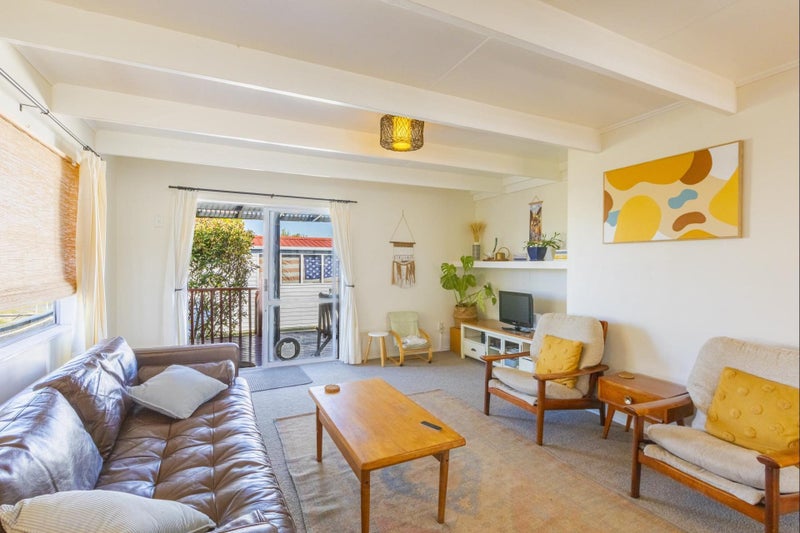 42A Bedford Road, Marewa, Napier - Carousel 1