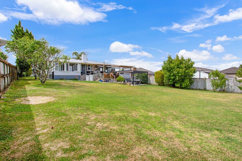 61 Ridge Road, Howick, Auckland - Carousel 2