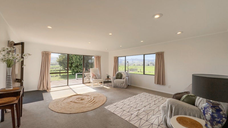 6820 State Highway 26, PAEROA, Paeroa - Carousel 2