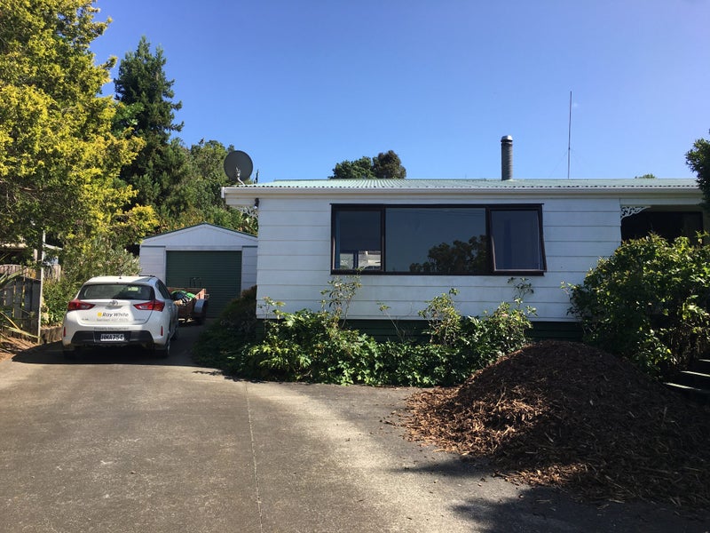 52 Kemp Road, Waiuku - Carousel 2