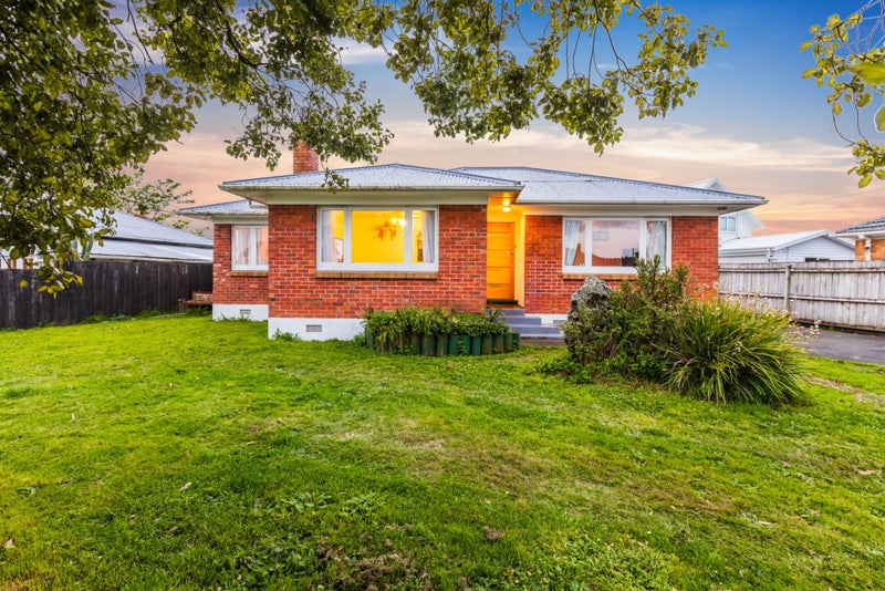 41 Sutton Crescent, Papakura, Papakura - Carousel 2