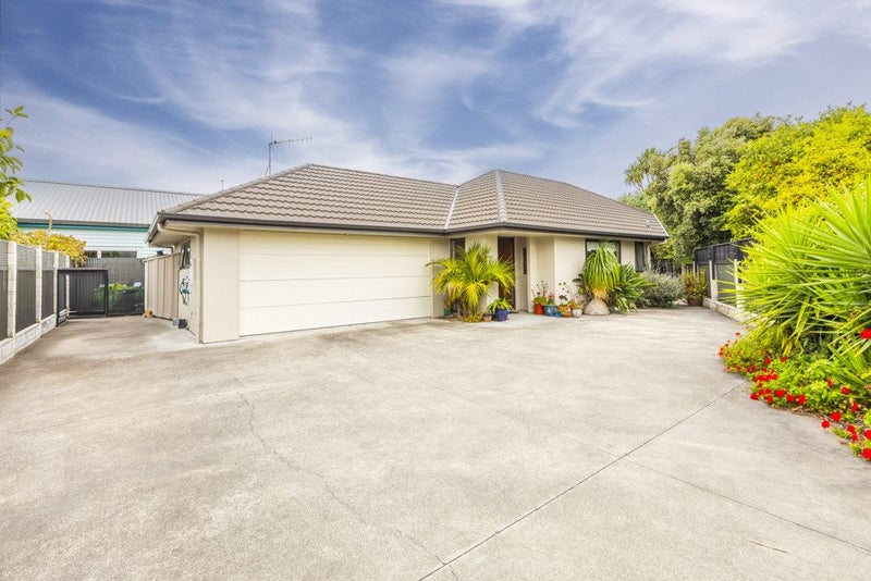 8A Chester Street, Taradale, Napier - Carousel 2